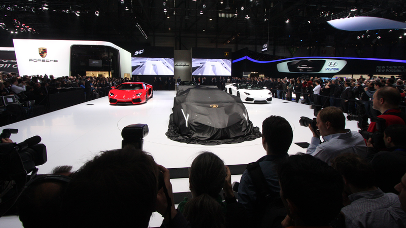 Illustration for article titled Meet The Guys Who Paid $4 Million For The Lamborghini Veneno Before Seeing It